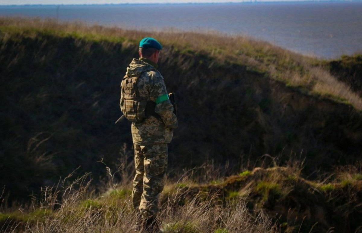 "Без раздумий бросились в водоворот кровавых боев": в Украине празднуют День морской пехоты