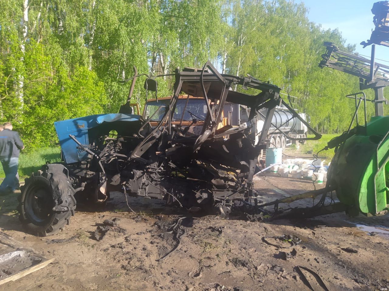 В Черниговской области трактор наехал на взрывное устройство, водитель погиб
