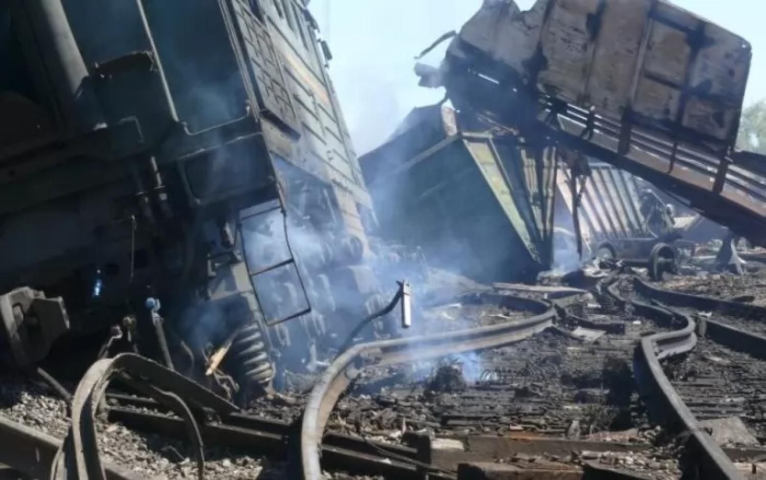 Є серйозні руйнування, – в ОВА уточнили, що по Дніпропетровщині було 4 "прильоти" за вечір Є серйозні руйнування, – в ОВА уточнили, що по Дніпропетровщині було 4 "прильоти" за вечір