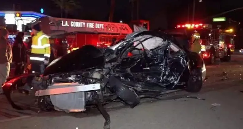 Последствия аварии в Лос-Анджелесе Последствия аварии в Лос-Анджелесе