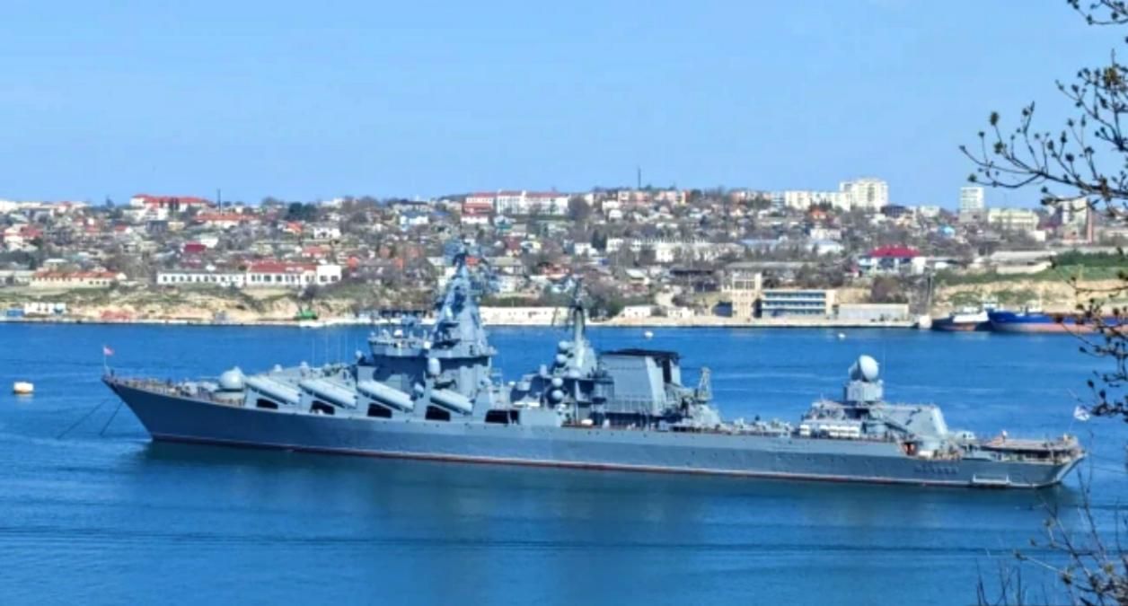 Россияне тайком забрали с затонувшей "Москвы" тела погибших и секретные документы, – разведка Россияне тайком забрали с затонувшей "Москвы" тела погибших и секретные документы, – разведка