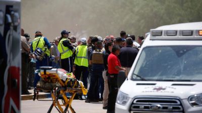 В Техасе 18-летний юноша устроил стрельбу в школе: погибли 14 детей, много раненых