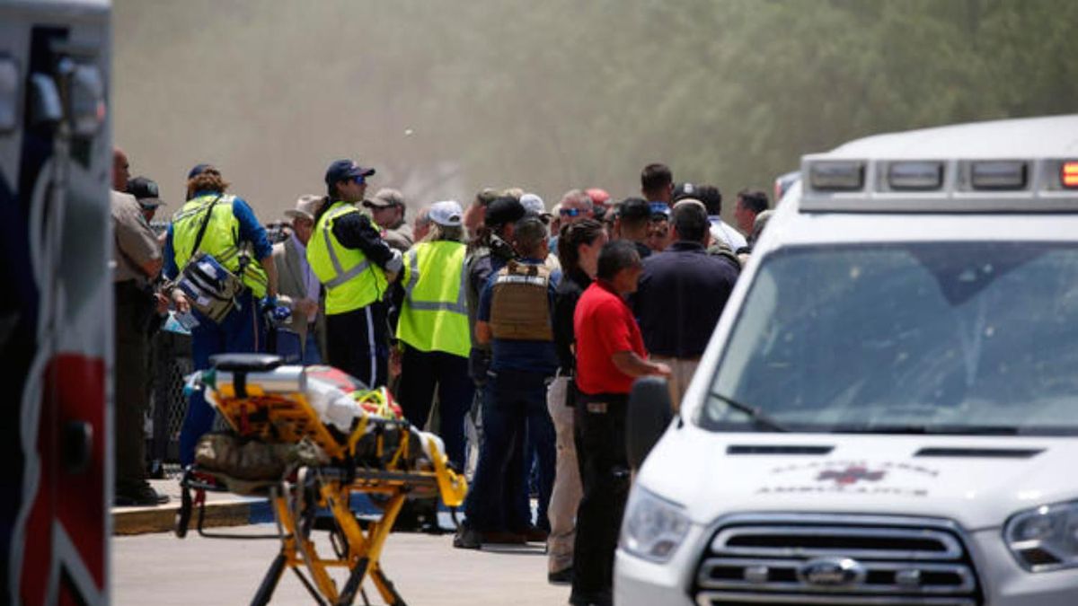 В Техасе 18-летний парень в школе расстрелял 19 учеников и 2 учителей
