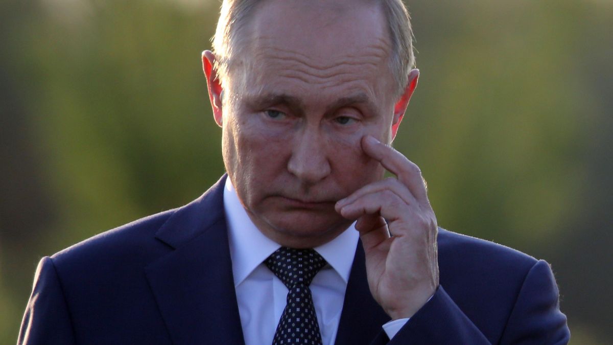 Странная не только правая рука, – психолог о еще одной части тела Путина, вызывающей удивление