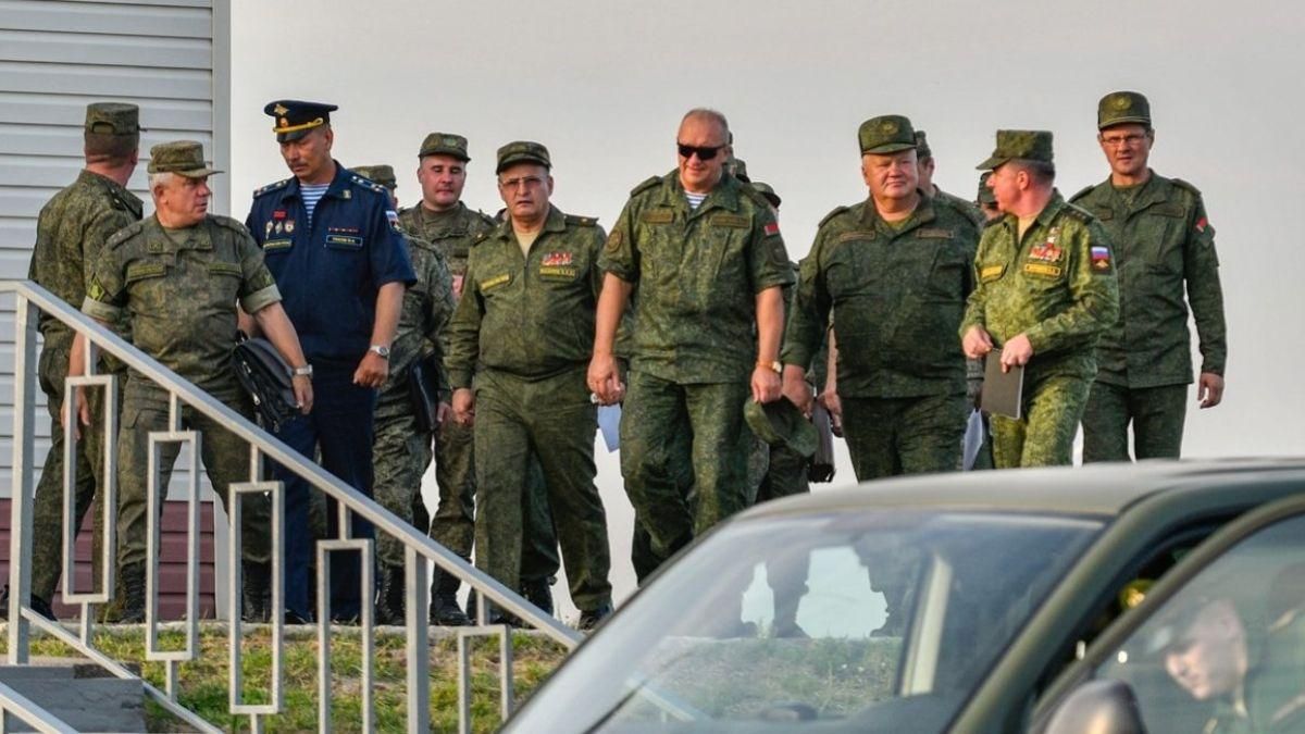 У Росії звільнили двох командирів військових округів на тлі провалів в Україні, – ЗМІ