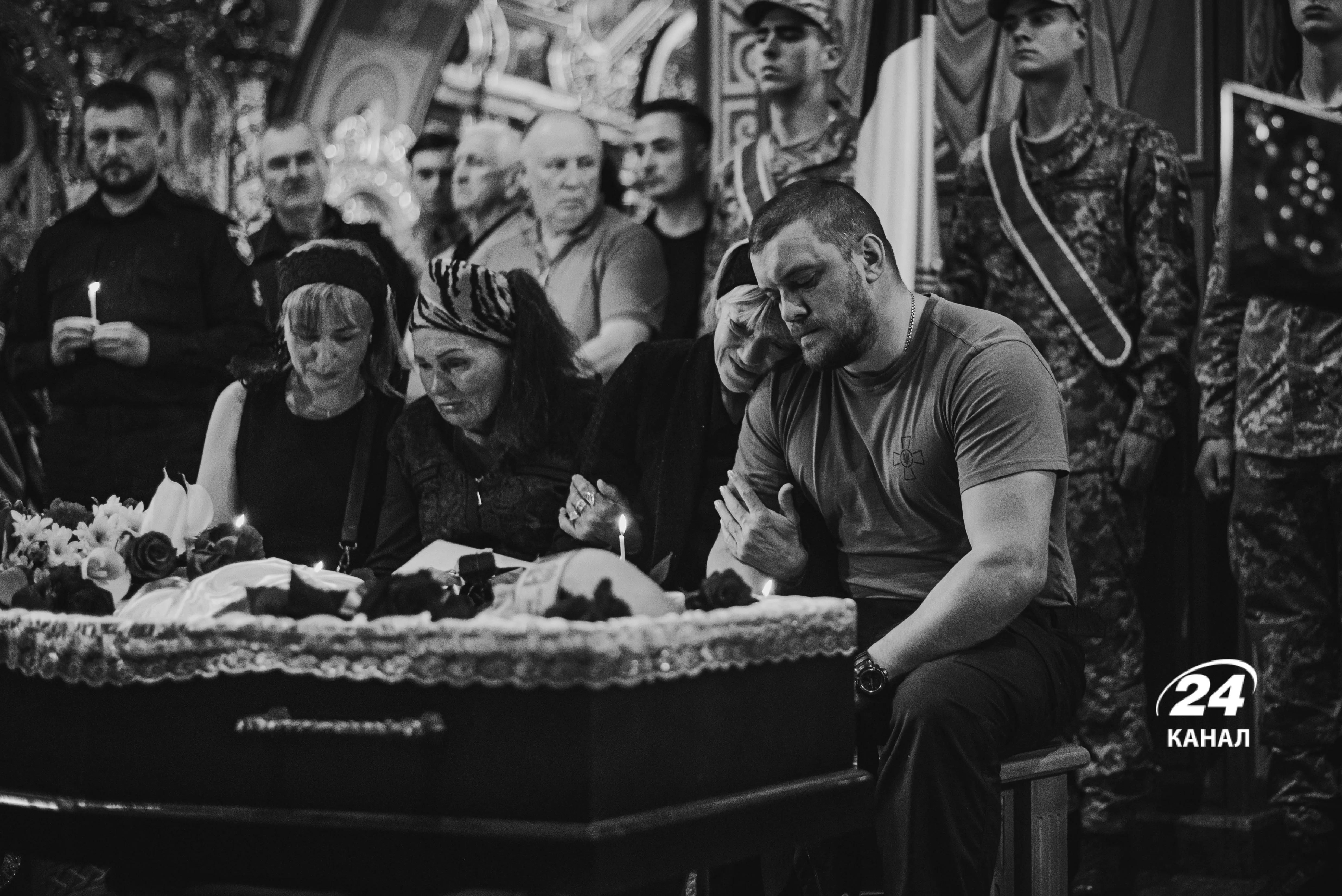 У Києві попрощалися із розвідником У Києві попрощалися із розвідником