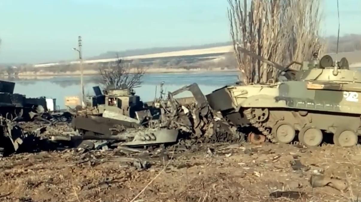 "Джавелинщики" уничтожили 5 российских танков и много бронированных машин: красноречивое видео