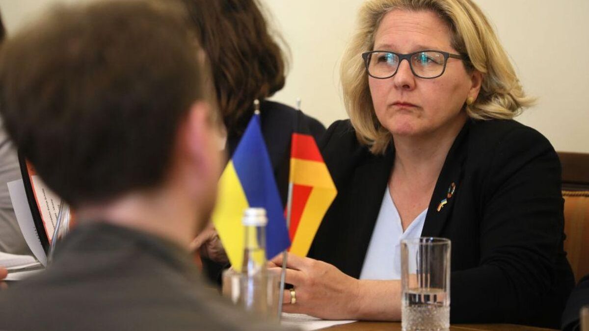 Как Германия будет помогать Украине: министр Свенья Шульце посетила Львов