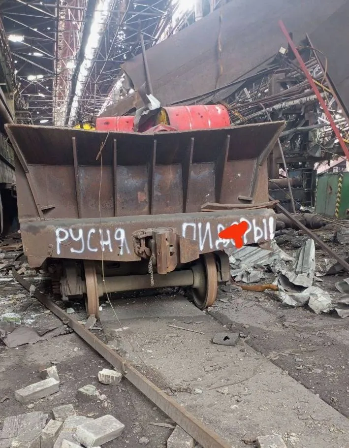 На Азовсталі підірвався сапер окупантів На Азовсталі підірвався сапер окупантів