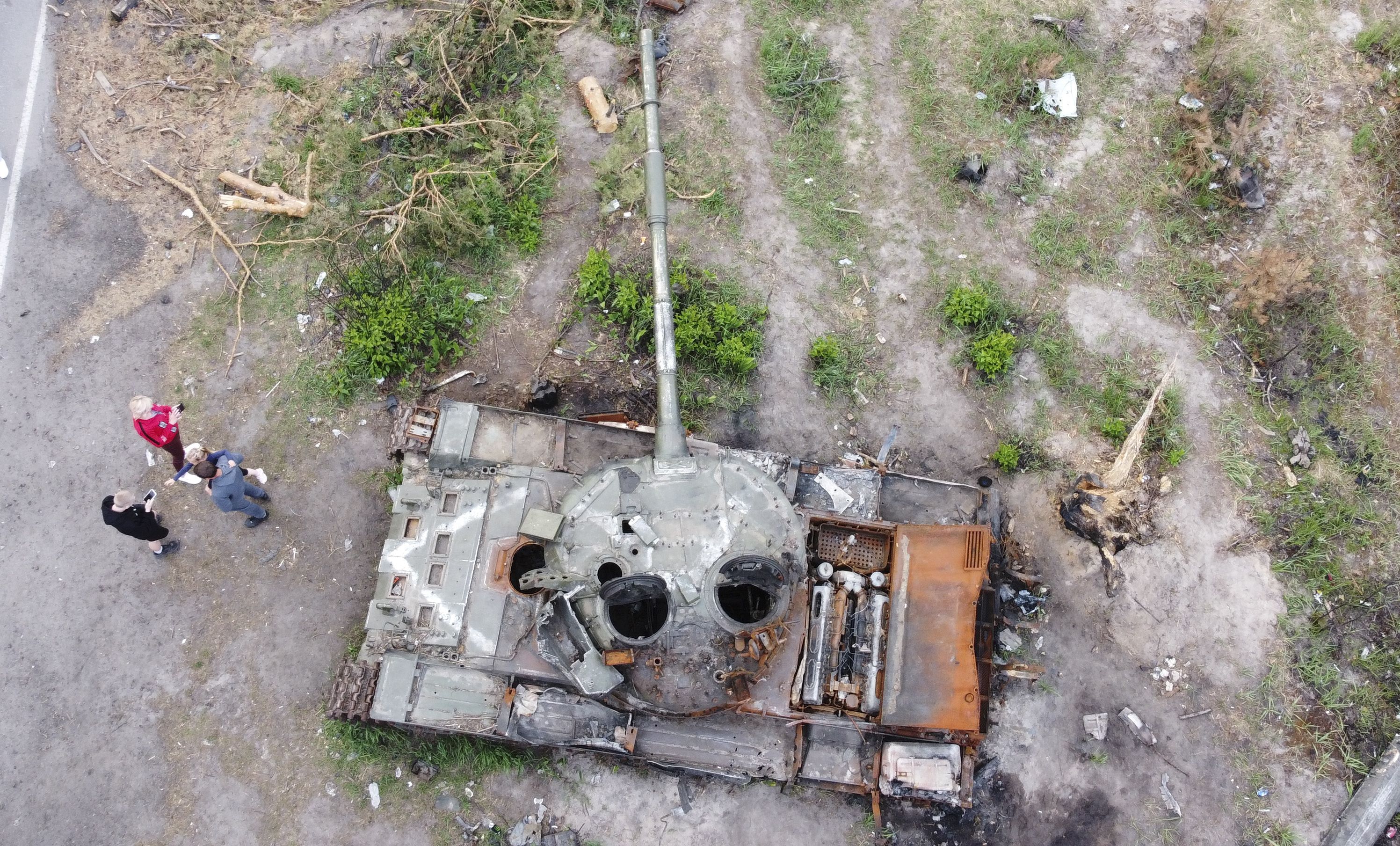 Сейчас главная задача – не контратаковать, а остановить врага, – Костенко Сейчас главная задача – не контратаковать, а остановить врага, – Костенко