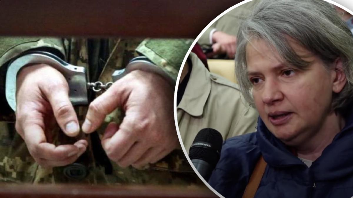 Руки, ймовірно, у кайданках, опущена голова, він у полоні у Брянську, – мама оборонця Маріуполя