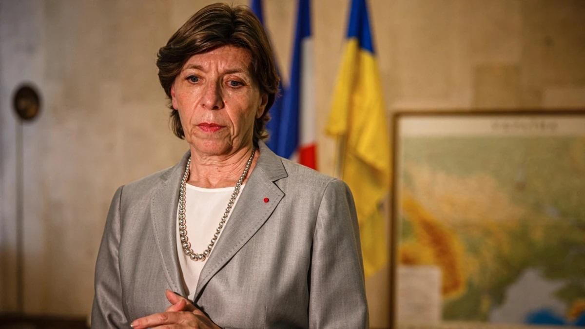 Франція вимагає провести розслідування загибелі свого журналіста на Луганщині Франція вимагає провести розслідування загибелі свого журналіста на Луганщині