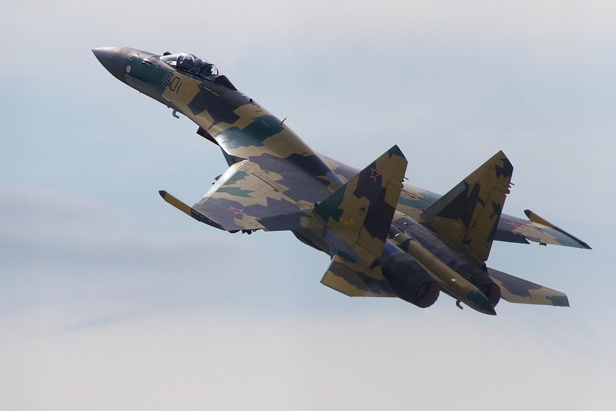 Росіяни завдали ракетного авіаційного удару із літаків Су-35 по Білопіллю на Сумщині