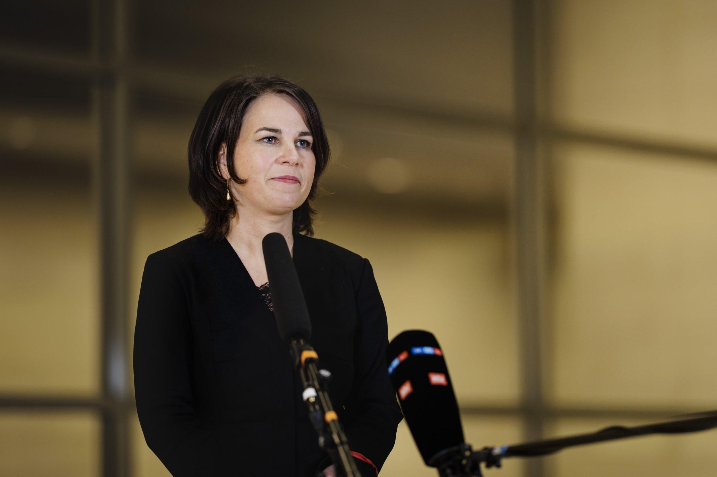 Якщо Путіну вдасться закріпитися на Донбасі, миру в Європі не буде, – Бербок Якщо Путіну вдасться закріпитися на Донбасі, миру в Європі не буде, – Бербок