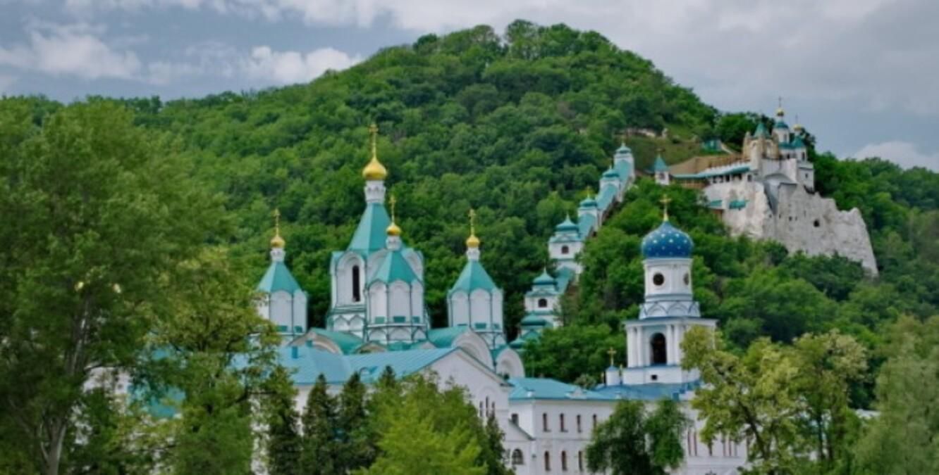 У Святогірській лаврі загинули черниця та двоє монахів внаслідок обстрілів російської армії