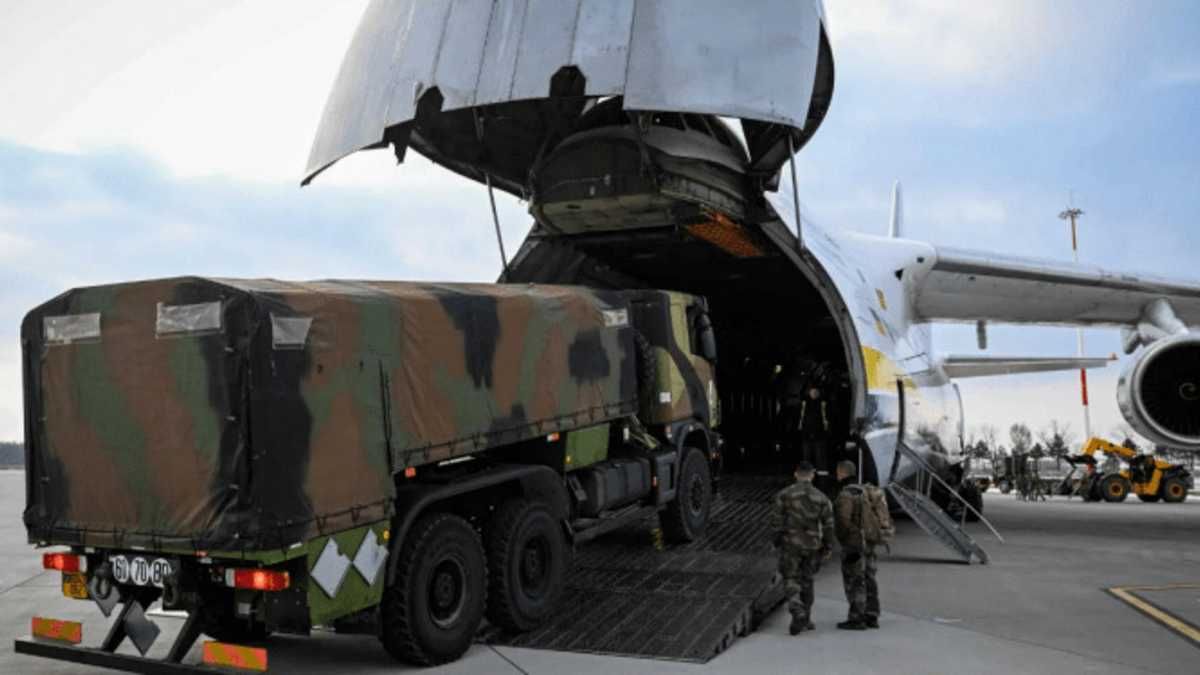 НАТО не ожидает мести от России за решение США поставить Украине современное вооружение