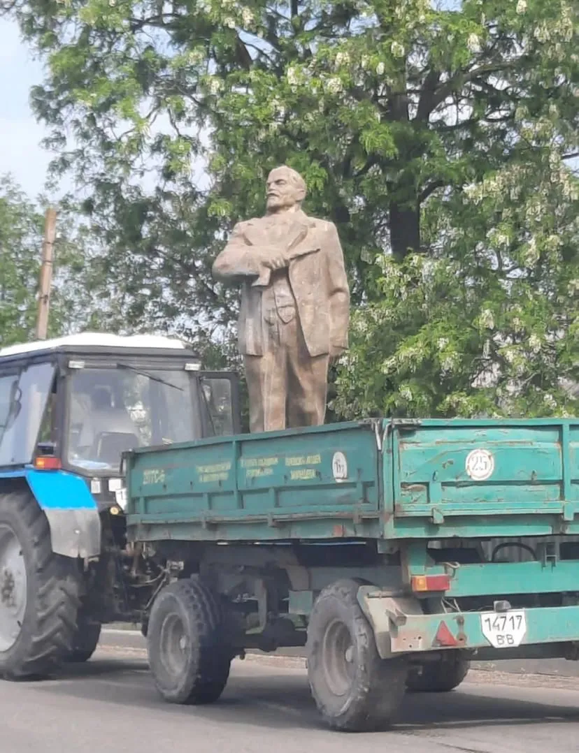 Пам'ятники Леніну, окупація, війна Росії з Україною, агресія, захоплені території