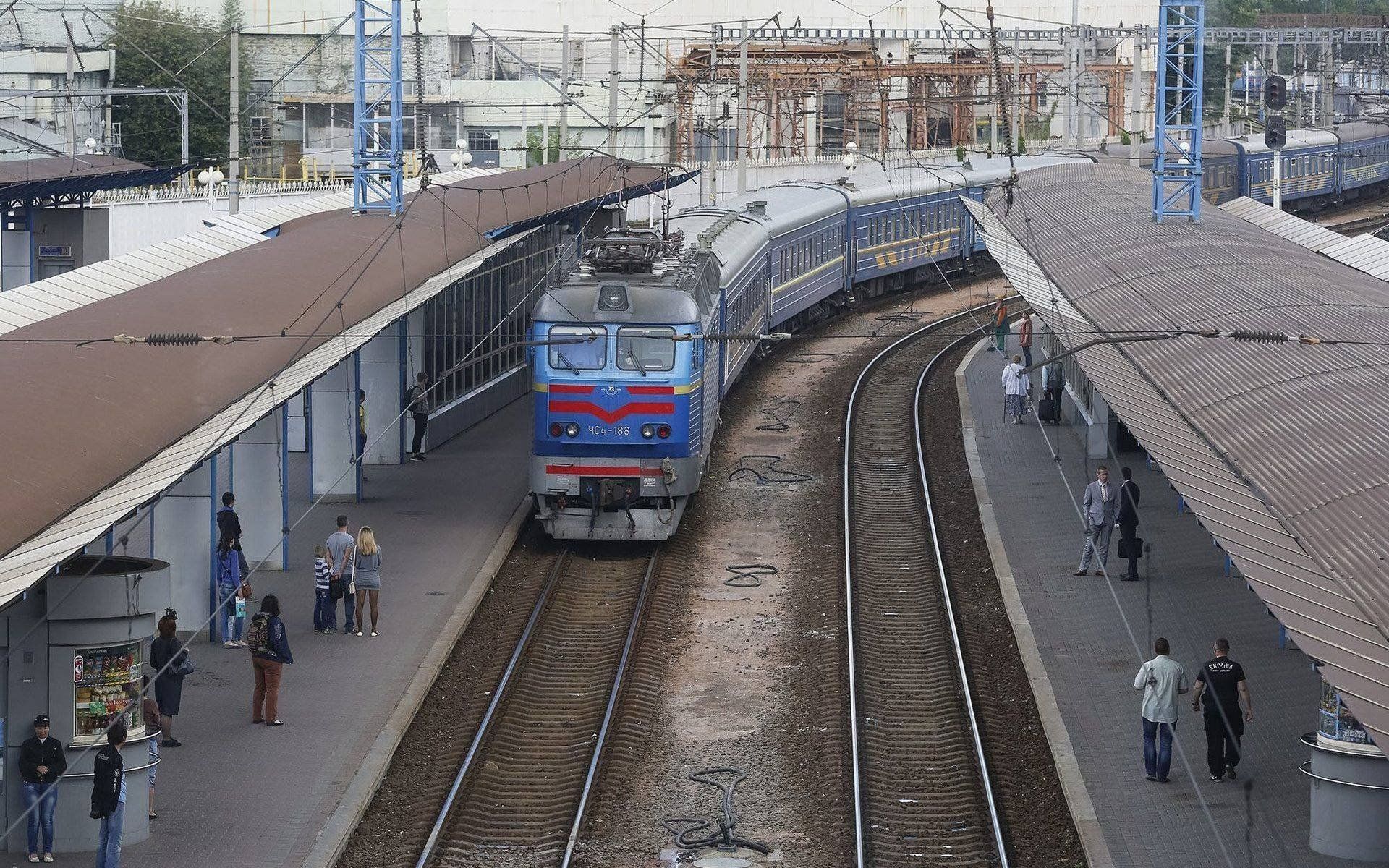 Заблокированы были 3 поезда, – в УЗ рассказали подробности ночного ракетного удара россиян