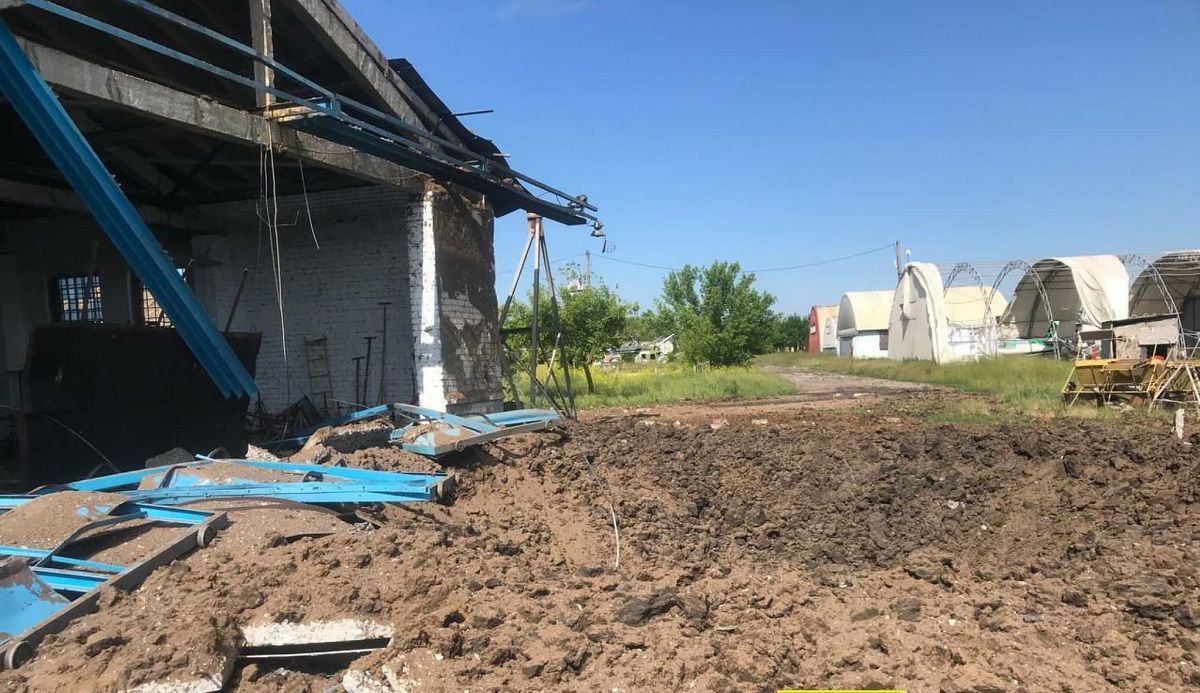 Росіяни обстріляли цивільний аеродром на Харківщині Росіяни обстріляли цивільний аеродром на Харківщині