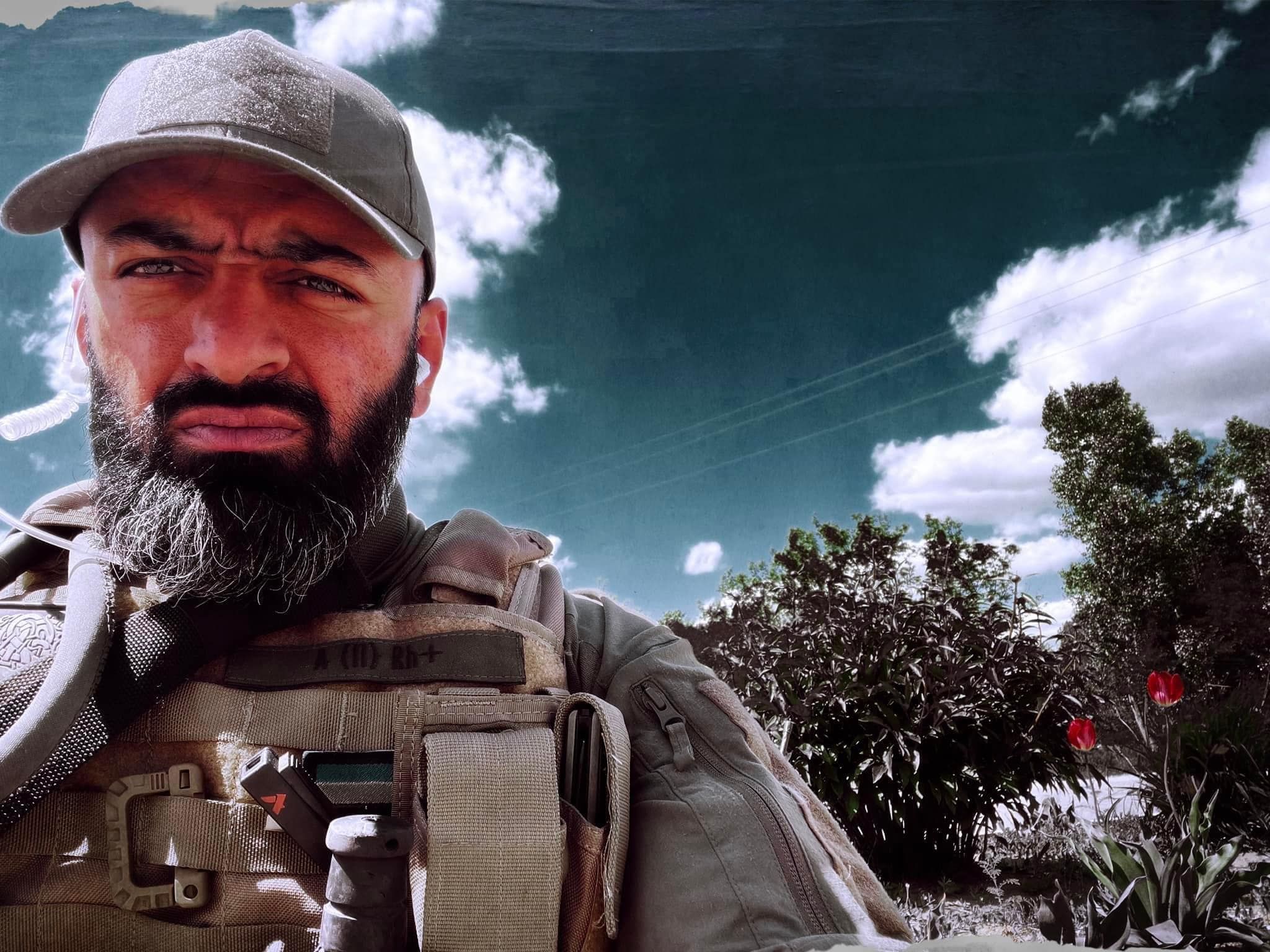 На фронті важко поранили Масі Найєма: його терміново везуть до Дніпра на операцію На фронті важко поранили Масі Найєма: його терміново везуть до Дніпра на операцію