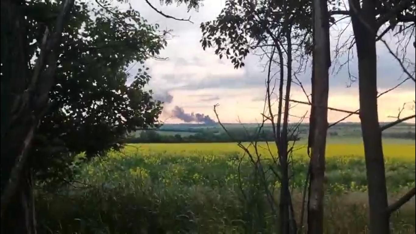 Сили оборони збили російський літак Су-25 на Запоріжжі: епічне відео