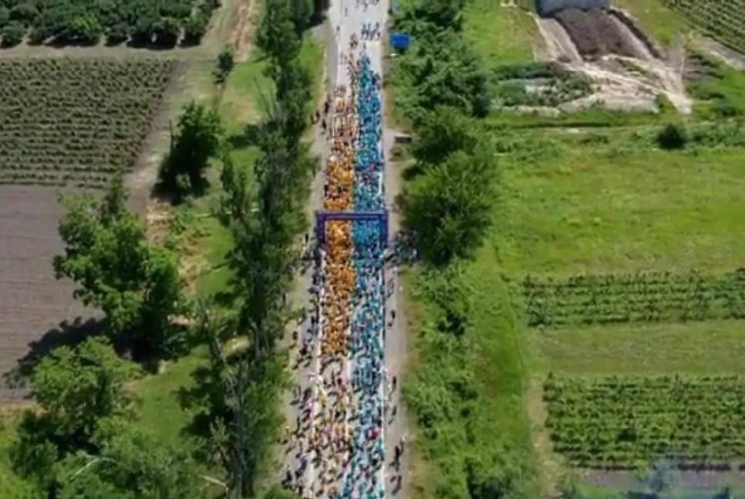 В Грузии прошел масштабный "Забег за Украину": деньги пойдут на помощь пострадавшим от войны В Грузии прошел масштабный "Забег за Украину": деньги пойдут на помощь пострадавшим от войны