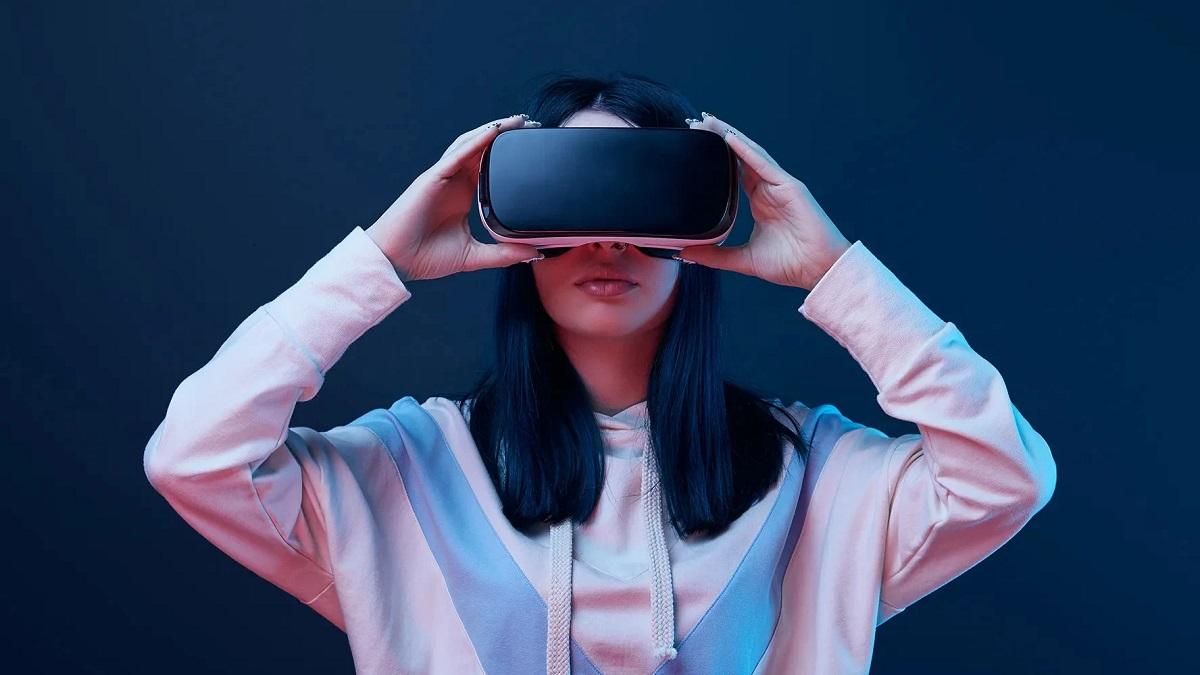 Apple працює над контентом для VR-окулярів з голлівудськими режисерами - Техно
