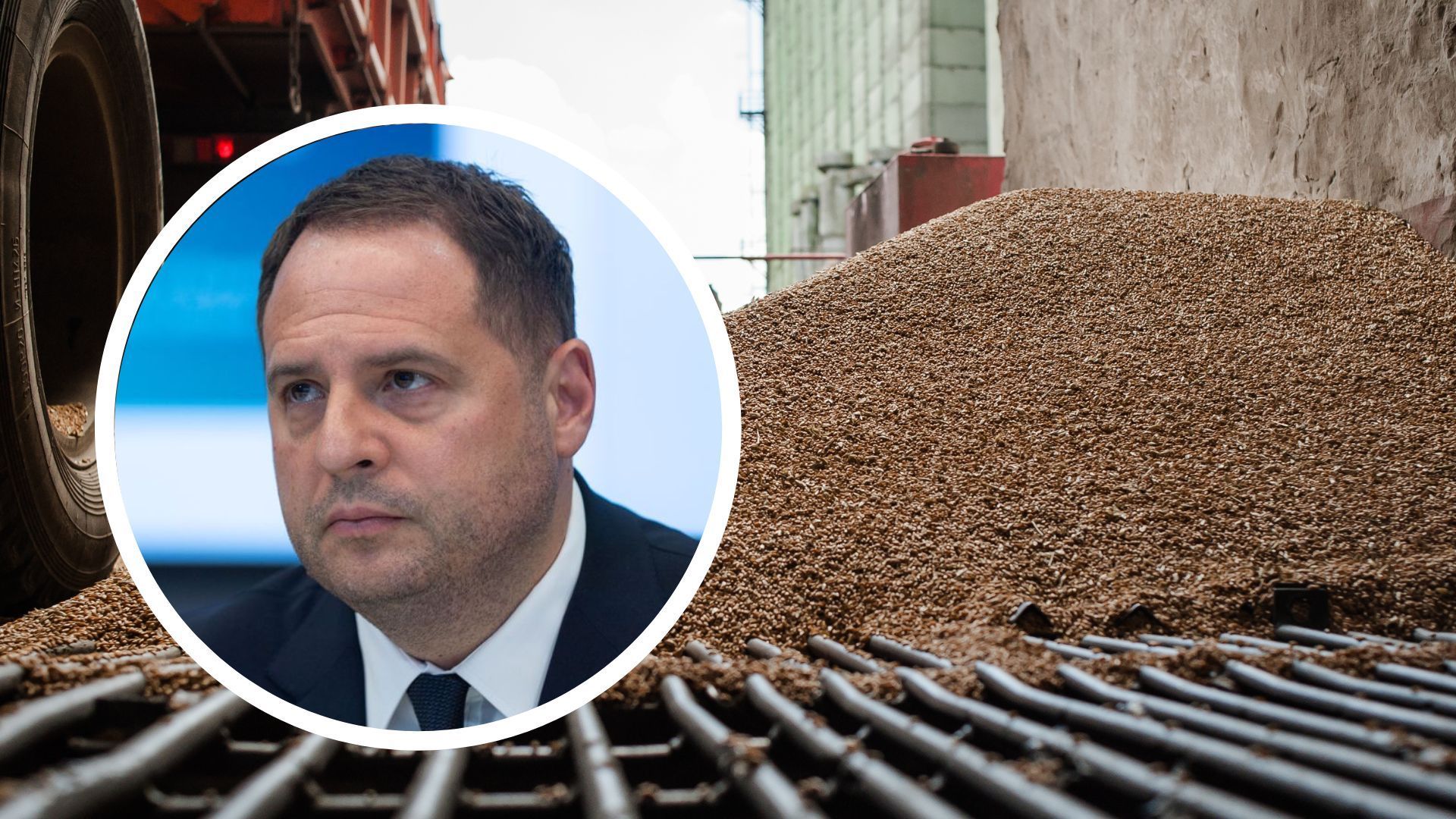 Єрмак назвав кілька важливих кроків щодо вивезення зерна з України