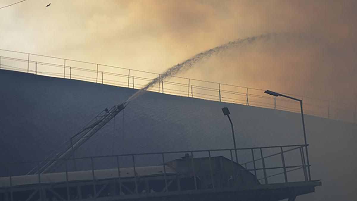 У Зеленського відреагували на удар росіян по одному з найбільших зернових терміналів України У Зеленського відреагували на удар росіян по одному з найбільших зернових терміналів України