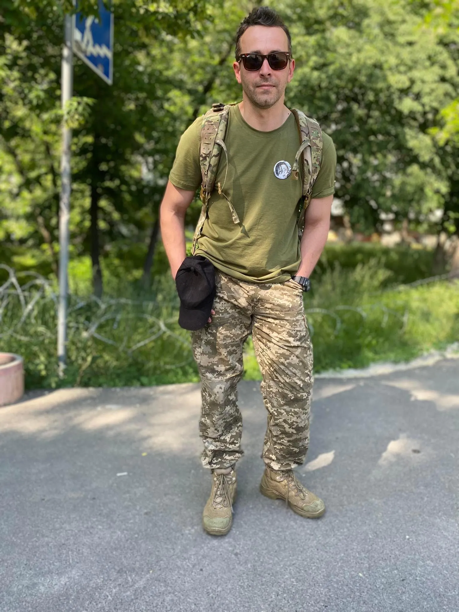 Артем Чех на війні Артем Чех на війні