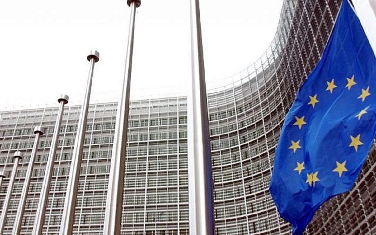 Еврокомиссия готовится обсудить предоставление Украине статуса кандидата в ЕС 17 июня