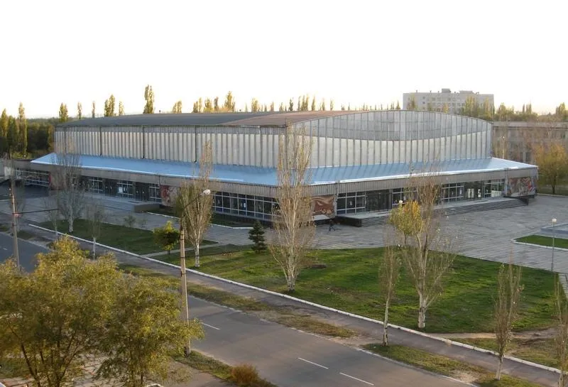 Ледовый дворец спорта в Северодонецке до полномасштабной войны Ледовый дворец спорта в Северодонецке до полномасштабной войны