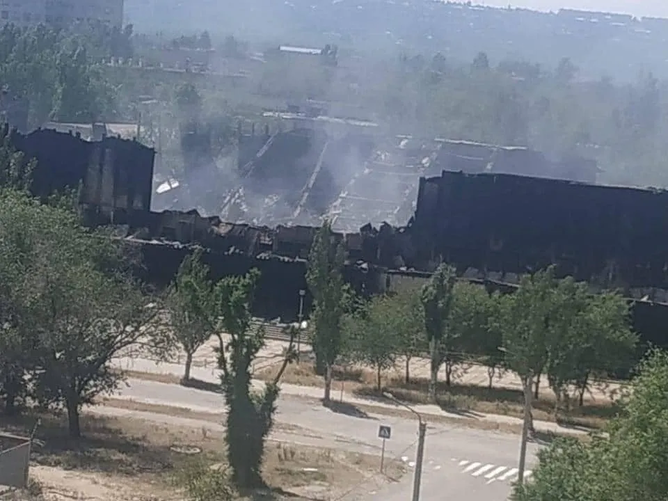 Уничтоженный Ледовый дворец Уничтоженный Ледовый дворец