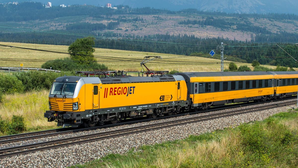 Між Прагою та Києвом почнуть курсувати чеські поїзди RegioJet: актуальні ціни на квитки