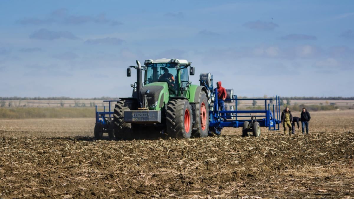 Аби легалізувати вкрадене: росіяни вигадали, як продавати світу українське зерно Аби легалізувати вкрадене: росіяни вигадали, як продавати світу українське зерно