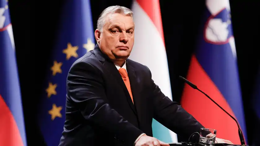 Орбан заявил, что Украина имеет право защищаться, но "букмекеры не дают ей больших шансов"