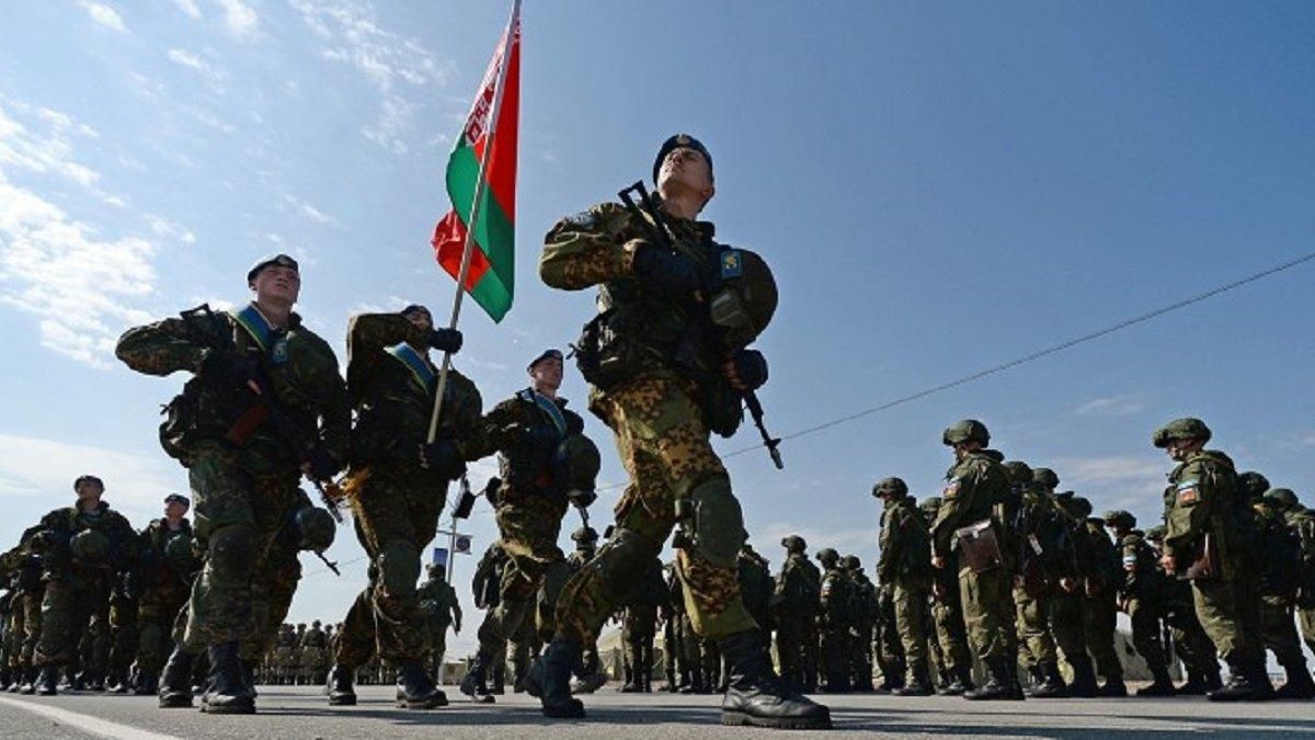 В Беларуси войска приводят к высшим степеням боевой готовности