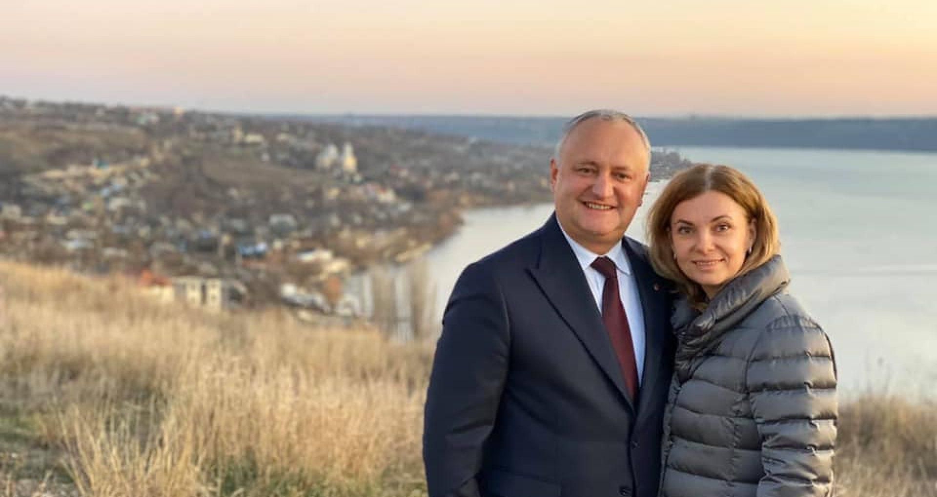 Вслед за мужем: жену Додона вызывает прокуратура Молдовы Вслед за мужем: жену Додона вызывает прокуратура Молдовы