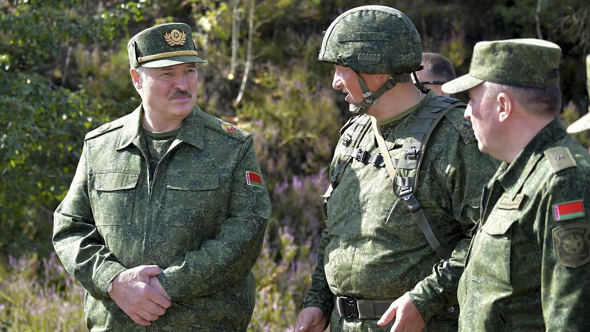 На кордоні Білорусь розмістила 7 батальйонів, залучили і підрозділи МВС, – Демченко На кордоні Білорусь розмістила 7 батальйонів, залучили і підрозділи МВС, – Демченко