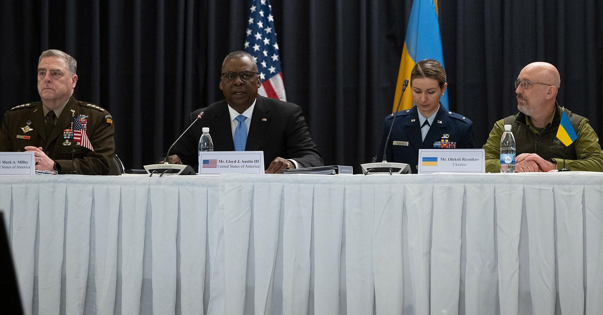 Украина должна вести себя достаточно жестко, – советник главы МВД о "Рамштайне-3" Украина должна вести себя достаточно жестко, – советник главы МВД о "Рамштайне-3"