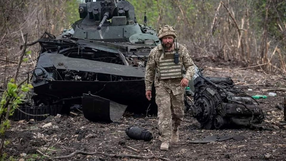 Британська розвідка пояснила, як спротив ЗСУ в Сєвєродонецьку руйнує плани окупантів Британська розвідка пояснила, як спротив ЗСУ в Сєвєродонецьку руйнує плани окупантів