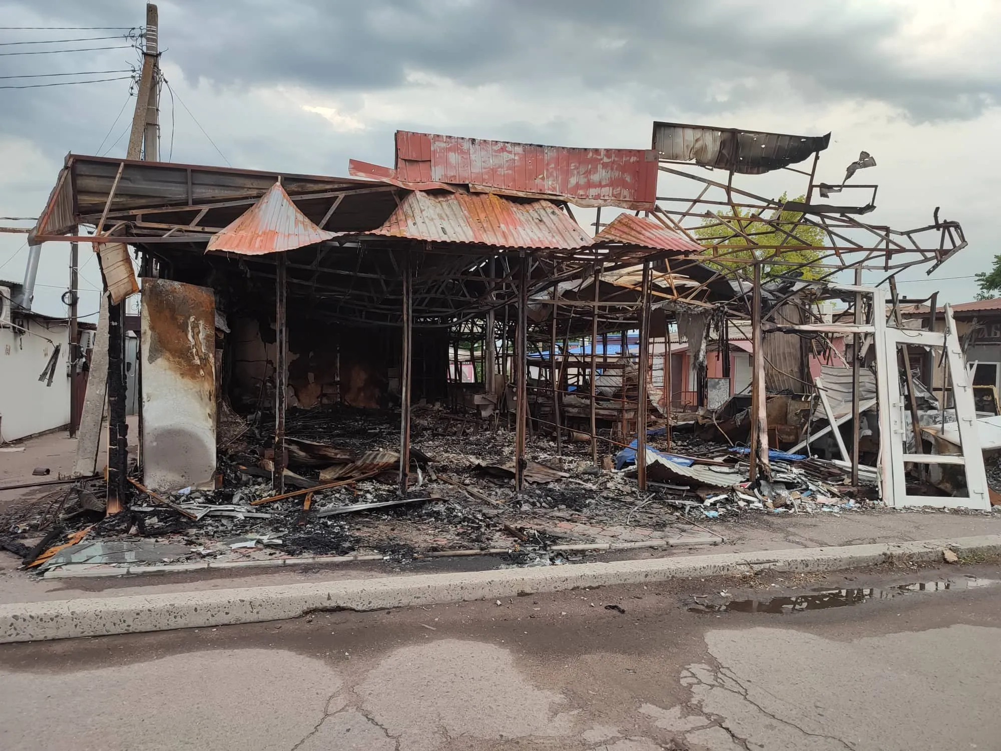 Розтрощений ринок Розтрощений ринок