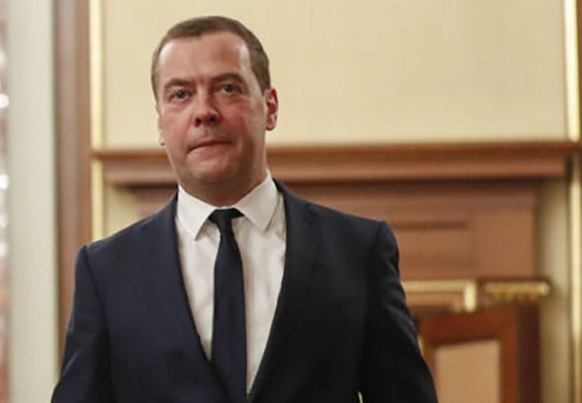Снова виноваты США  Медведев почему-то размечтался, что Украины через 2 года уже не будет - 24 Канал