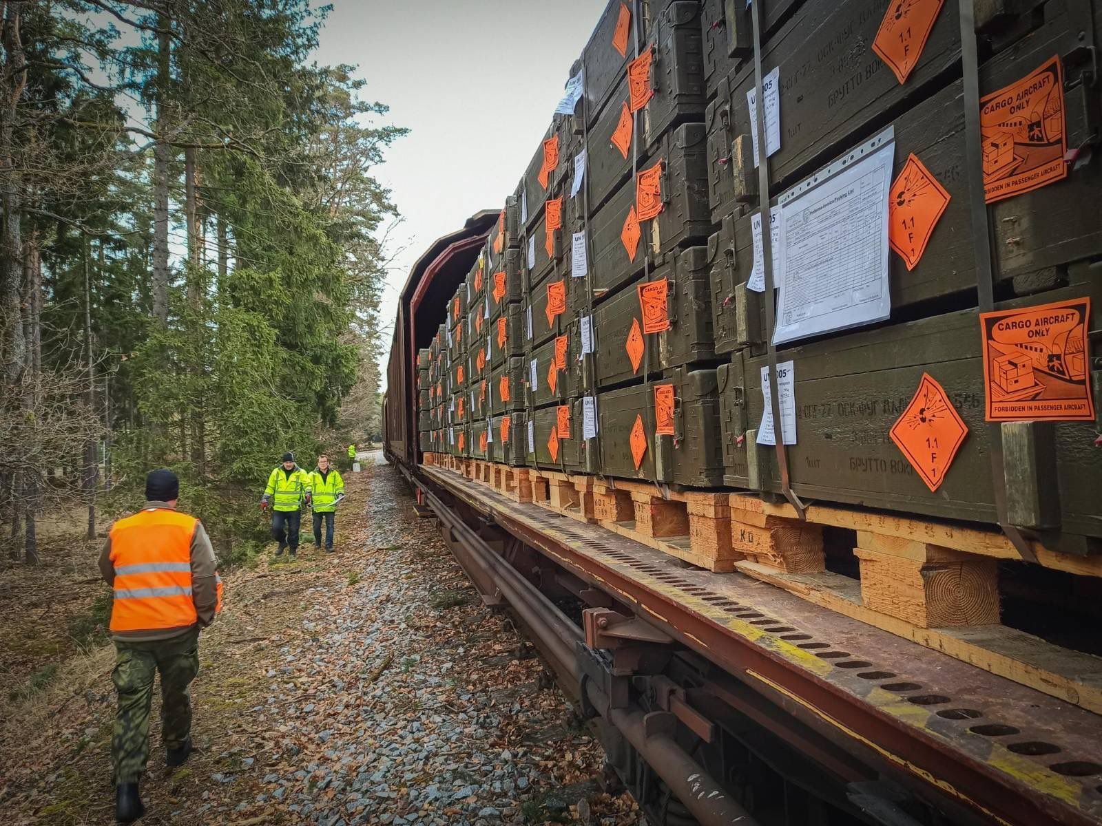Чехія схвалила новий пакет військової допомоги Україні Чехія схвалила новий пакет військової допомоги Україні