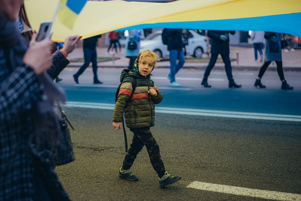 Як вивезти дитину закордон під час війни