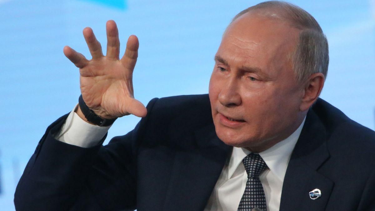 Залишу це при собі, – Путін знову заговорив про удари по "центрах ухвалення рішень у Києві" Залишу це при собі, – Путін знову заговорив про удари по "центрах ухвалення рішень у Києві"