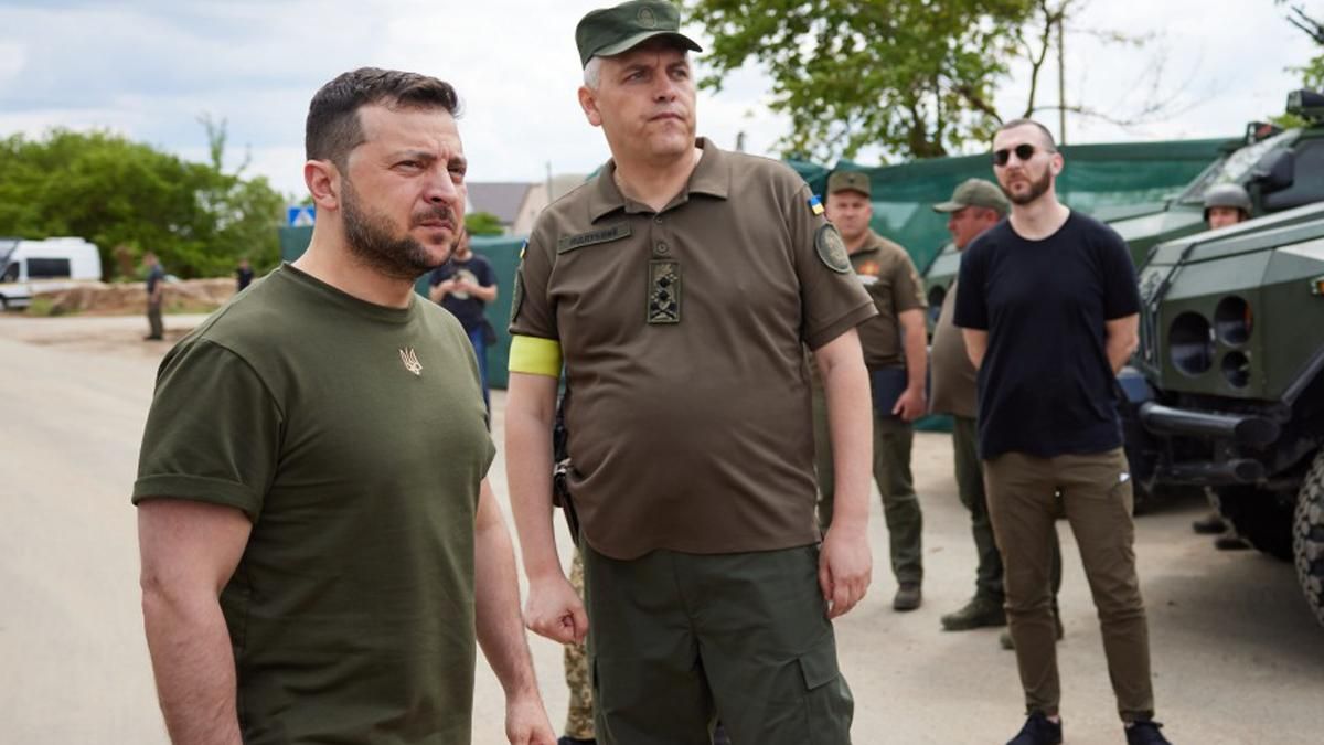 Окрім Миколаївщини, Зеленський ще відвідав опорні пункти Нацгвардії на Одещині Окрім Миколаївщини, Зеленський ще відвідав опорні пункти Нацгвардії на Одещині