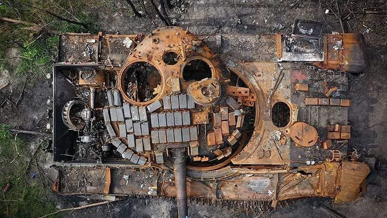 Моральний стан російських окупантів падає: у британській розвідці назвали причини Моральний стан російських окупантів падає: у британській розвідці назвали причини