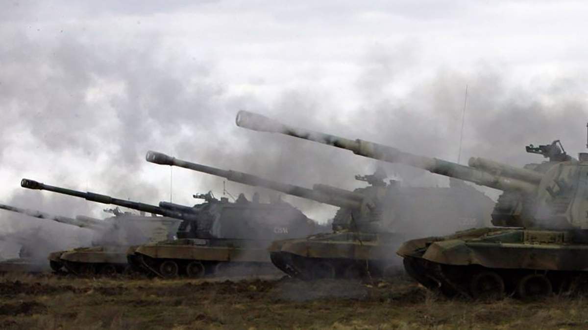 Россияне сбросили на Сумщину взрывчатки из беспилотников и били из артиллерии: один человек погиб