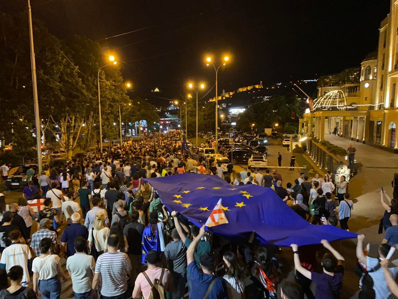 Огромный митинг в поддержку евроинтеграции Грузии прошел в Тбилиси - 24 Канал
